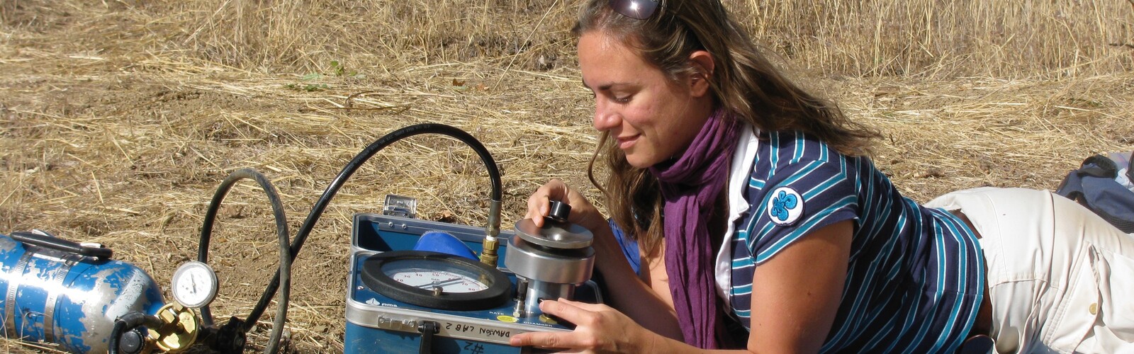 Graduate student Ute Stumpf measuring oak leaf water potential at Blue Oak Ranch Reserve, 2009