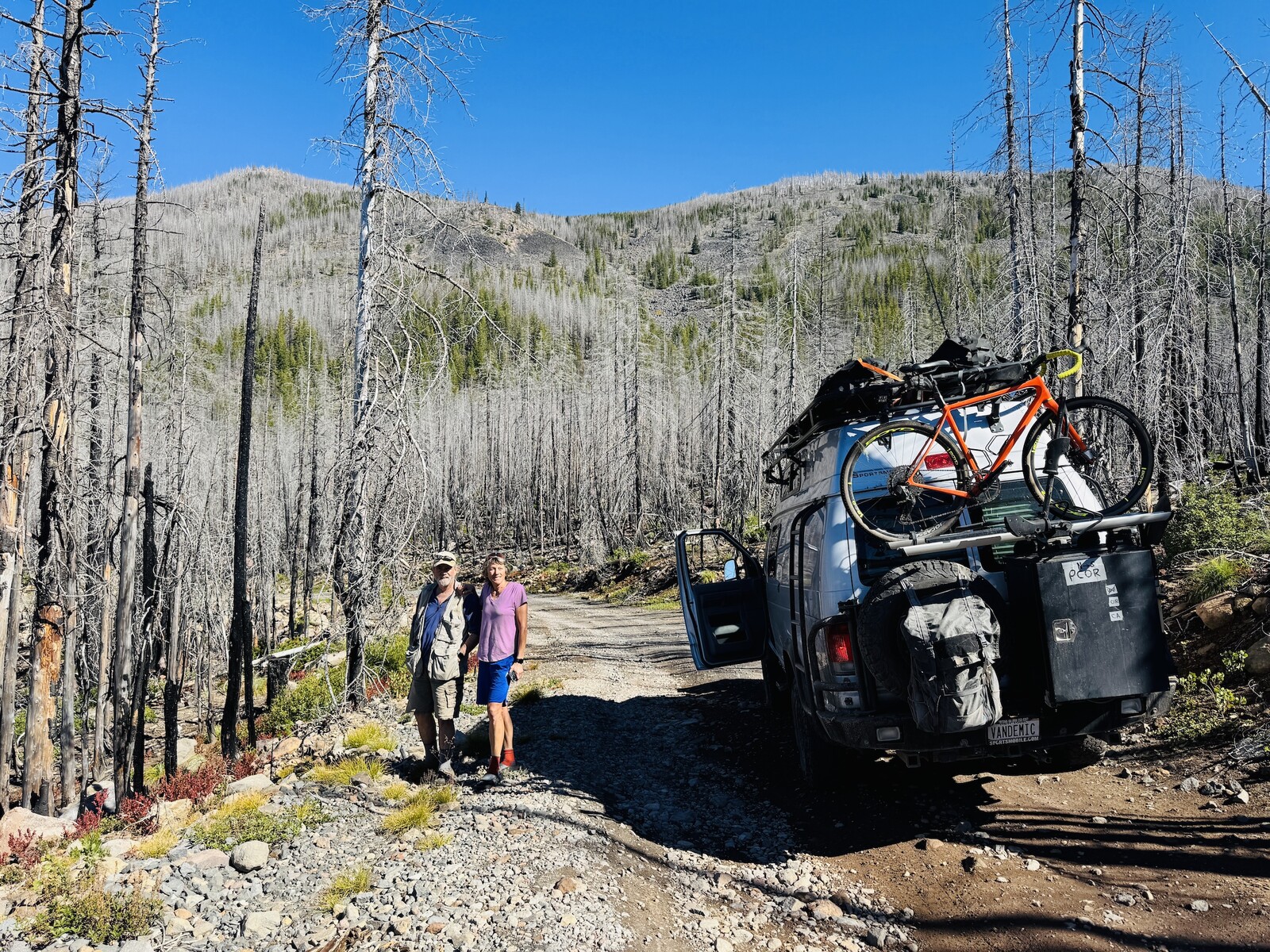 Jim and Ruth on the Pacific Crest Overlanding Route, October 2024